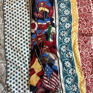 1994 VTG McDONALD’S CORP NECKTIE FLAGS OF THE WORLD